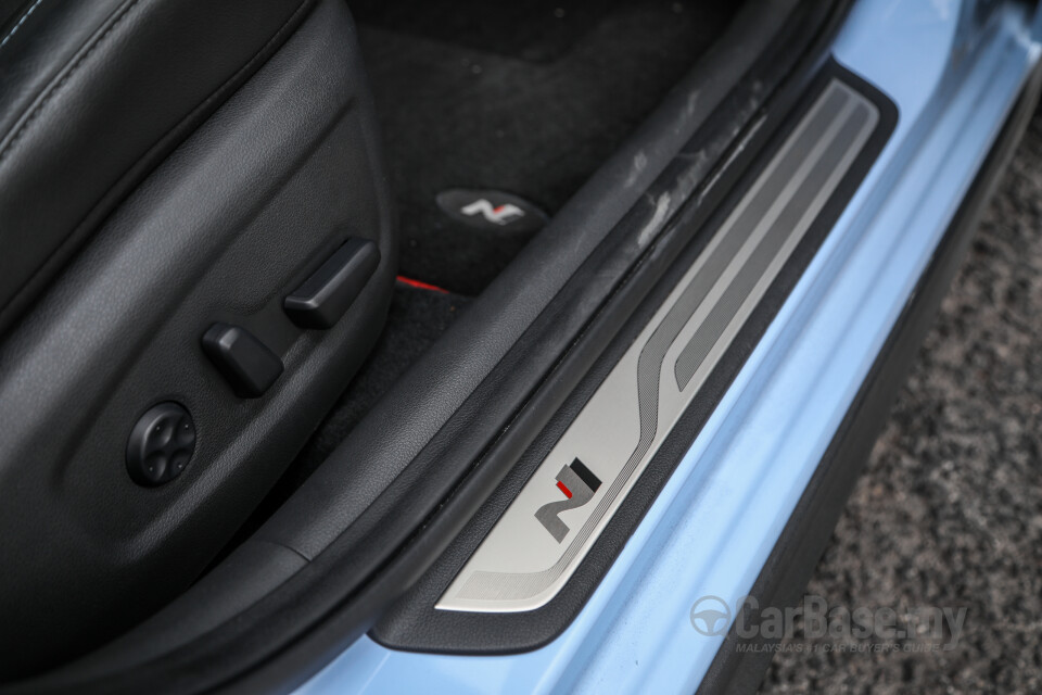 Hyundai i30 N PD (2019) Interior