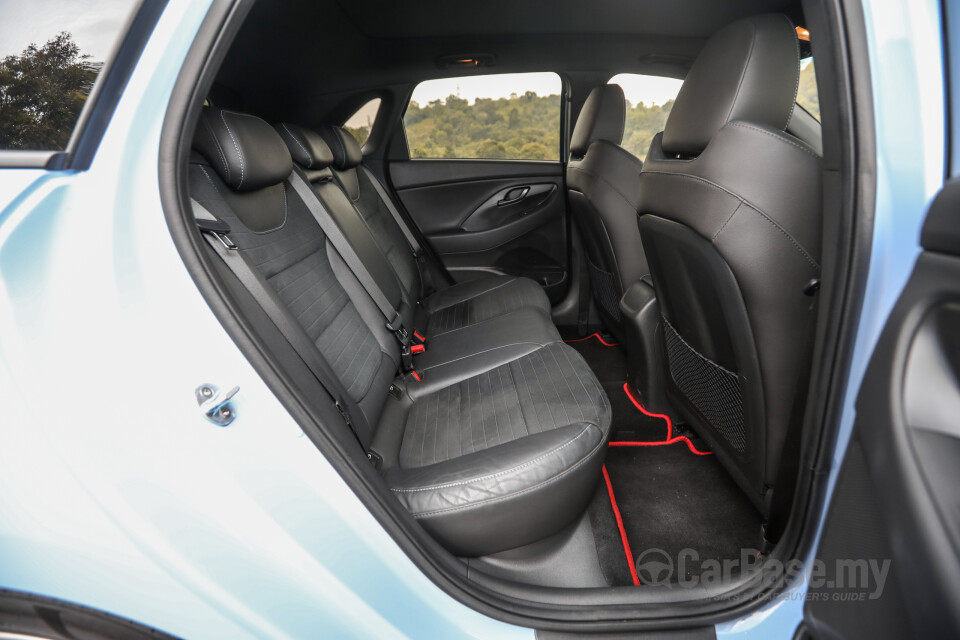 Hyundai i30 N PD (2019) Interior