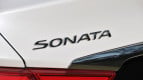 Hyundai Sonata Exterior photo
