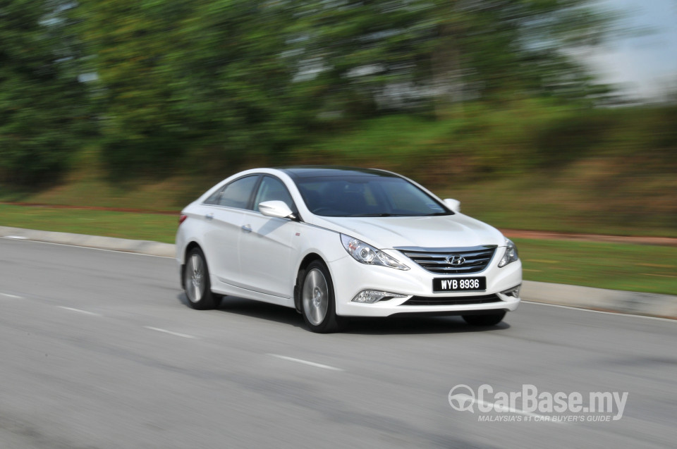 Hyundai Sonata YF Facelift (2013) Exterior
