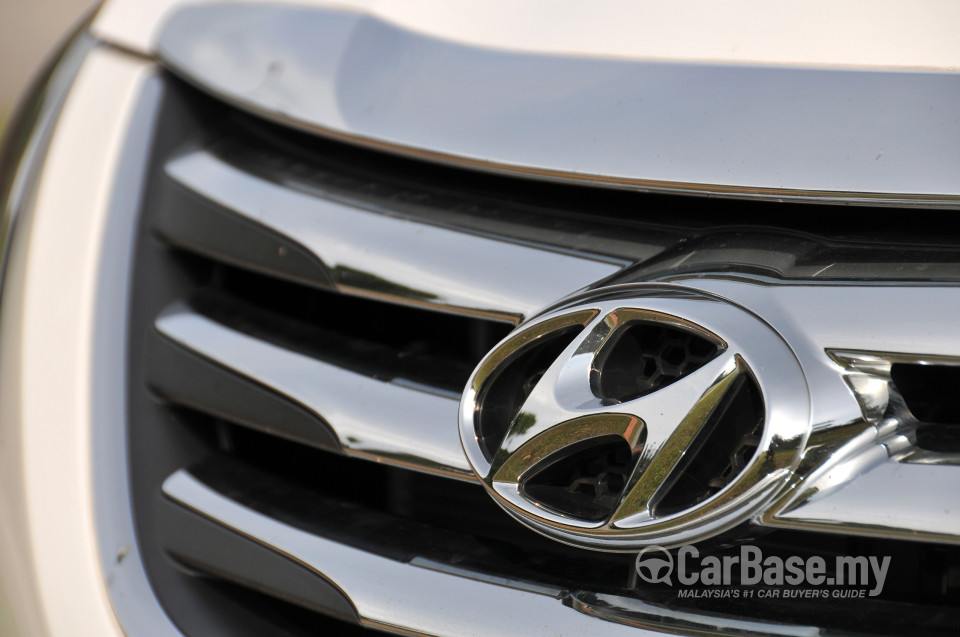 Hyundai Sonata YF Facelift (2013) Exterior