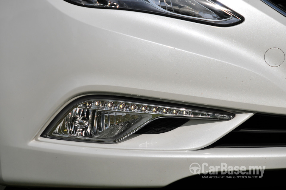 Hyundai Sonata YF Facelift (2013) Exterior