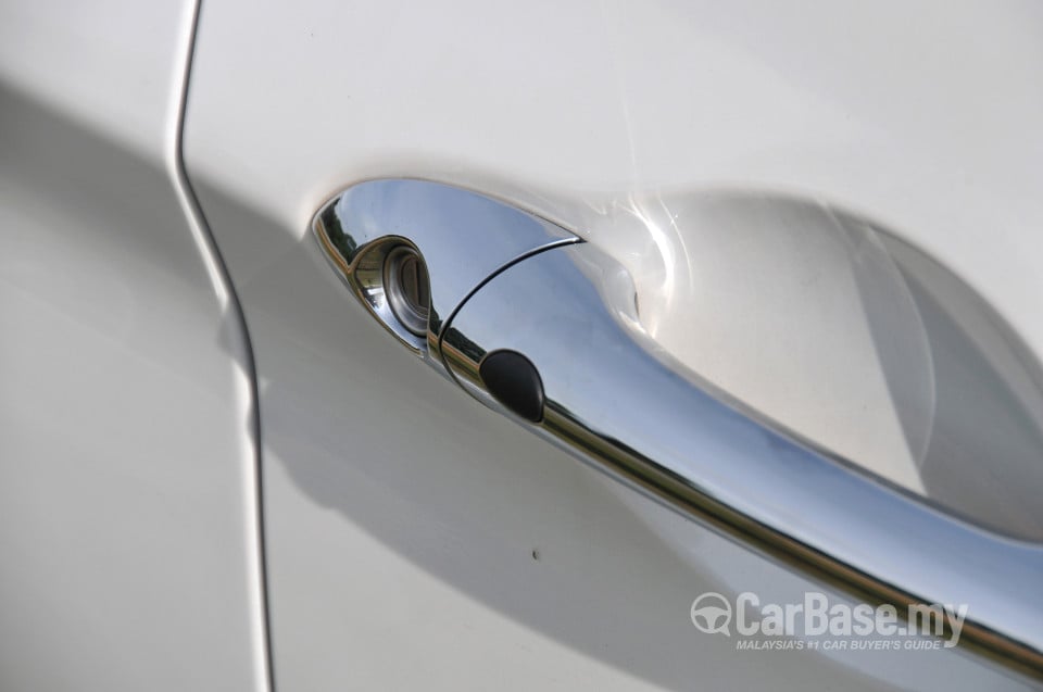 Hyundai Sonata YF Facelift (2013) Exterior