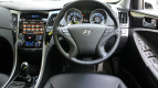 Hyundai Sonata Interior photo