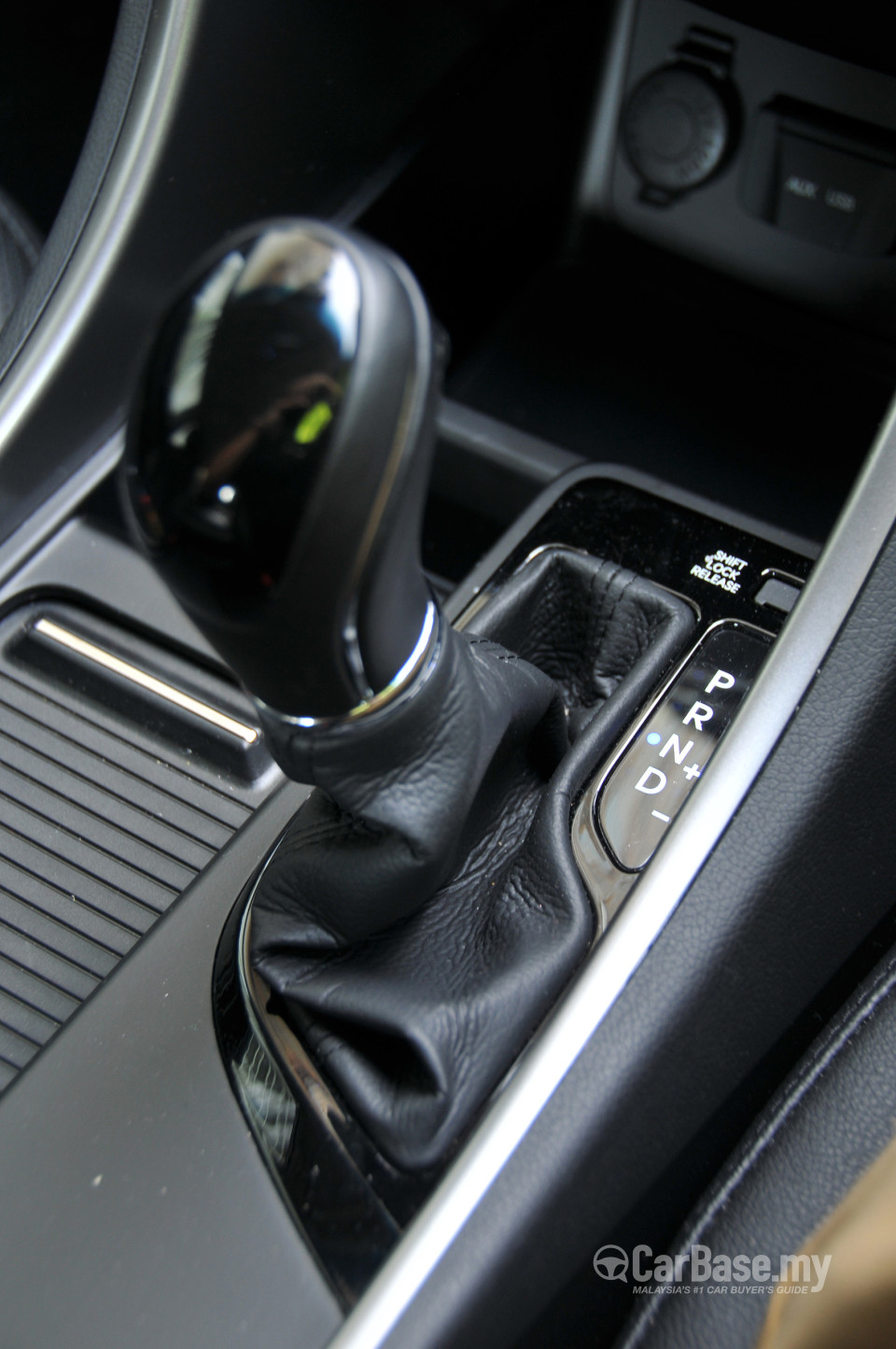 Hyundai Sonata YF Facelift (2013) Interior