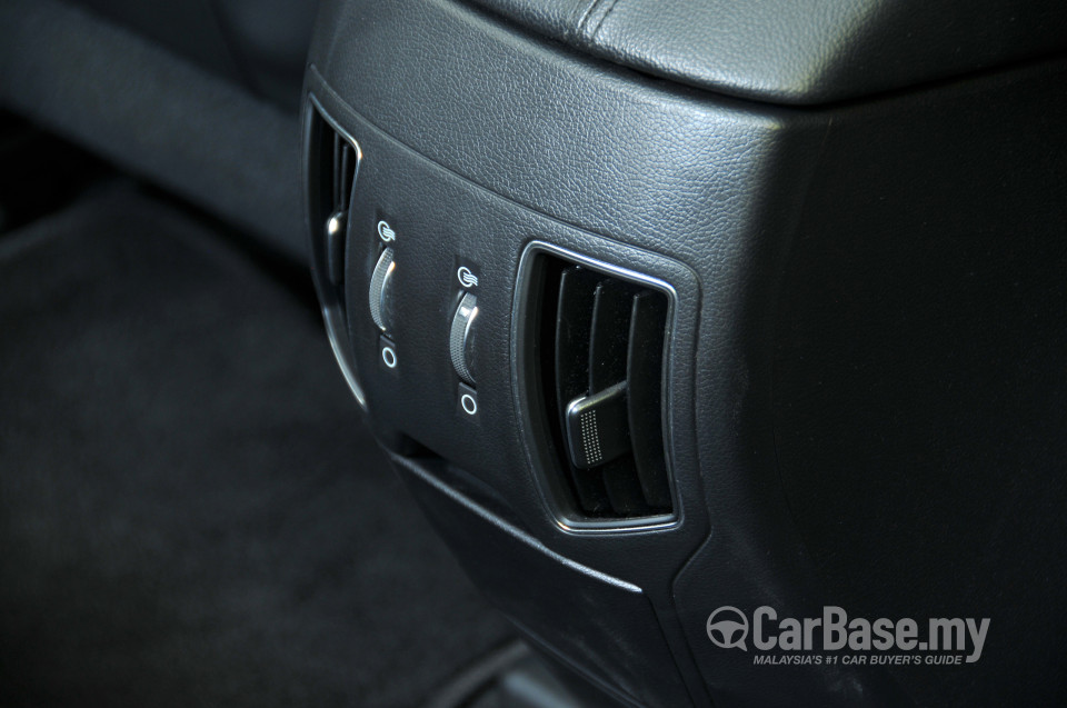 Hyundai Sonata YF Facelift (2013) Interior