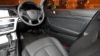 Hyundai Sonata Interior photo