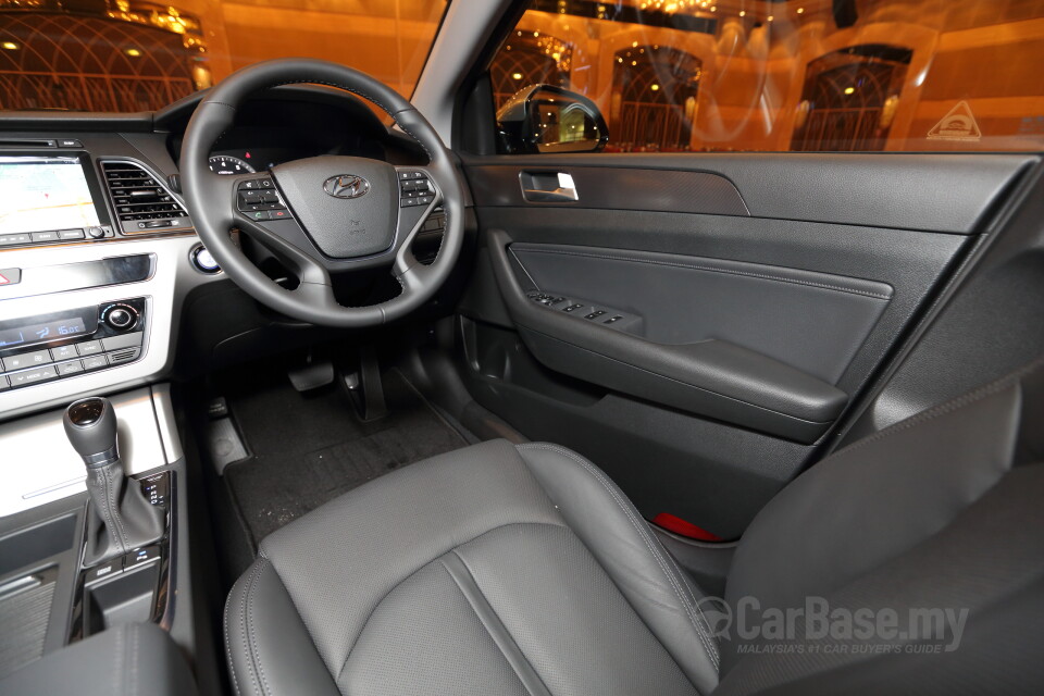 Lexus LS XF50 (2018) Interior