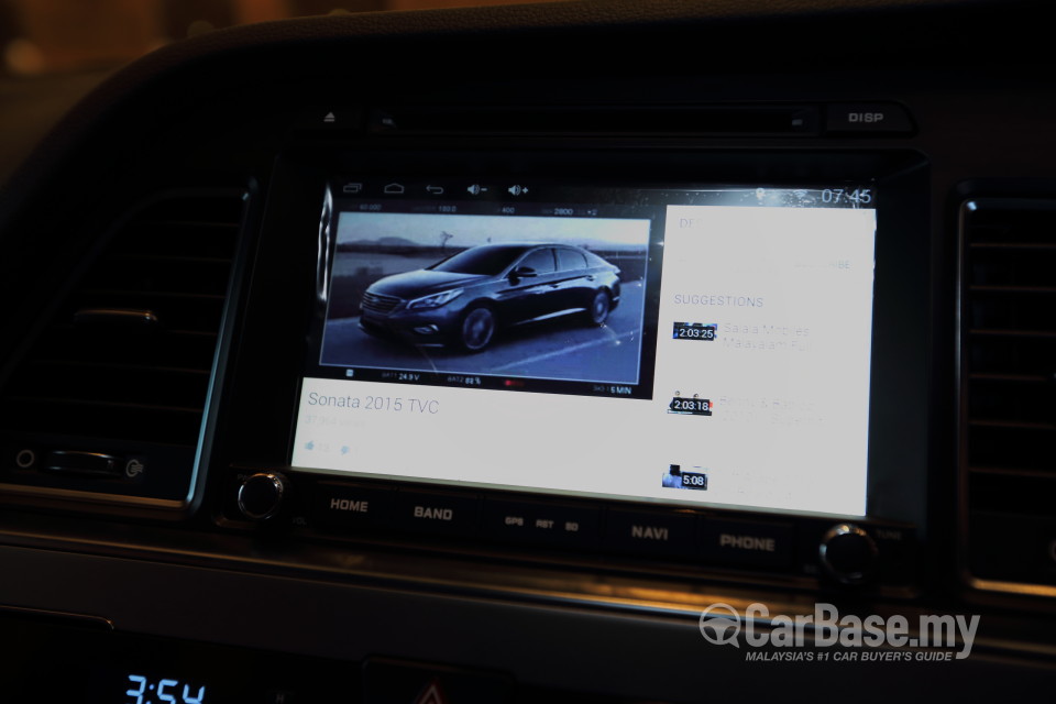 Hyundai Sonata LF (2014) Interior