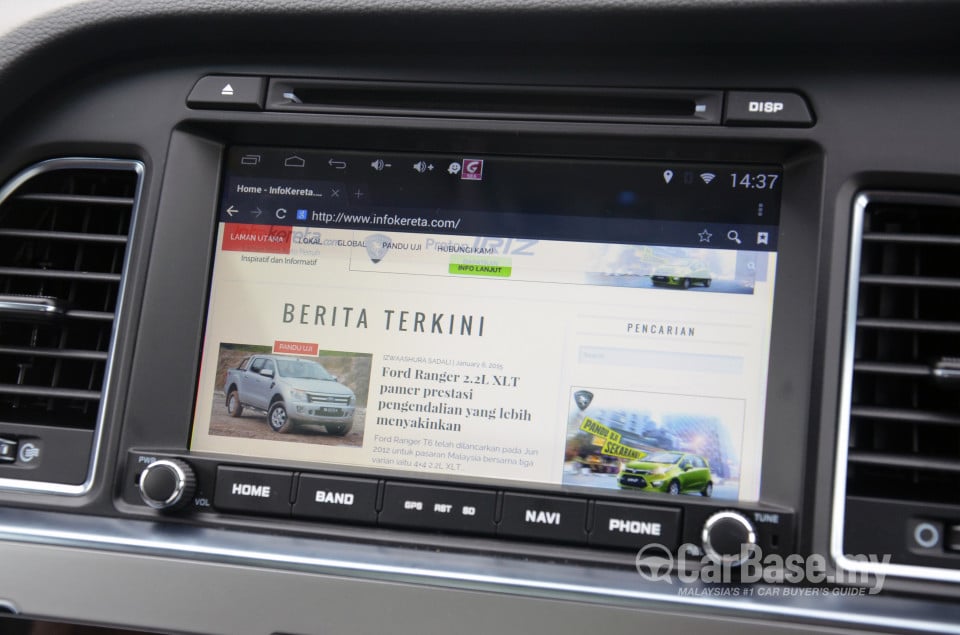 Hyundai Sonata LF (2014) Interior