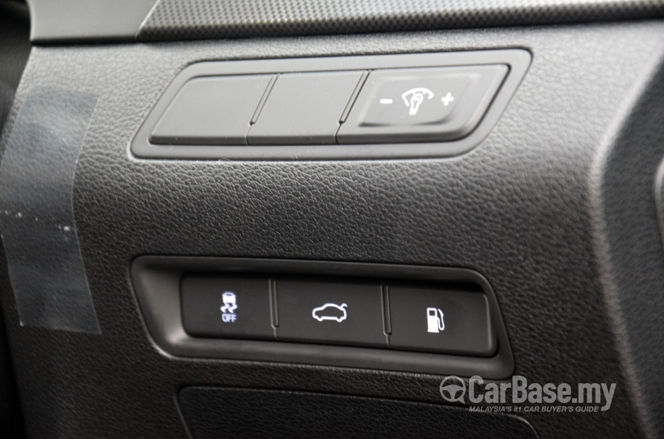 Hyundai Sonata LF (2014) Interior