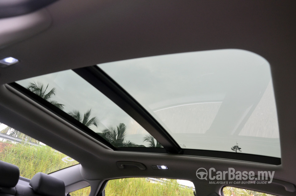 Hyundai Sonata LF (2014) Interior
