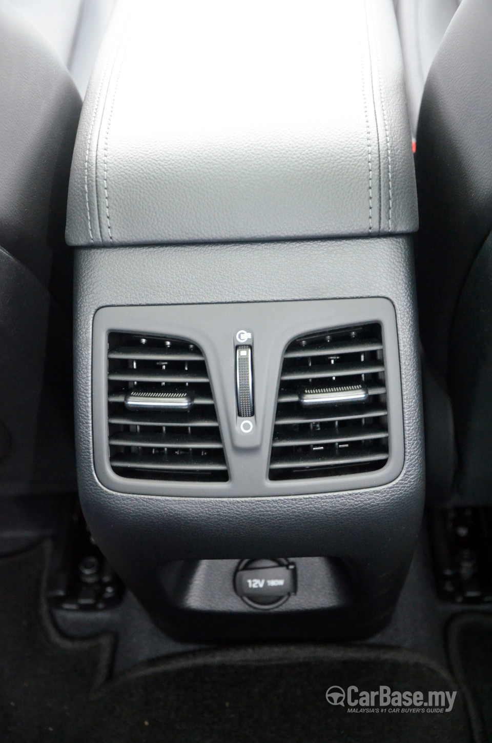 Hyundai Sonata LF (2014) Interior