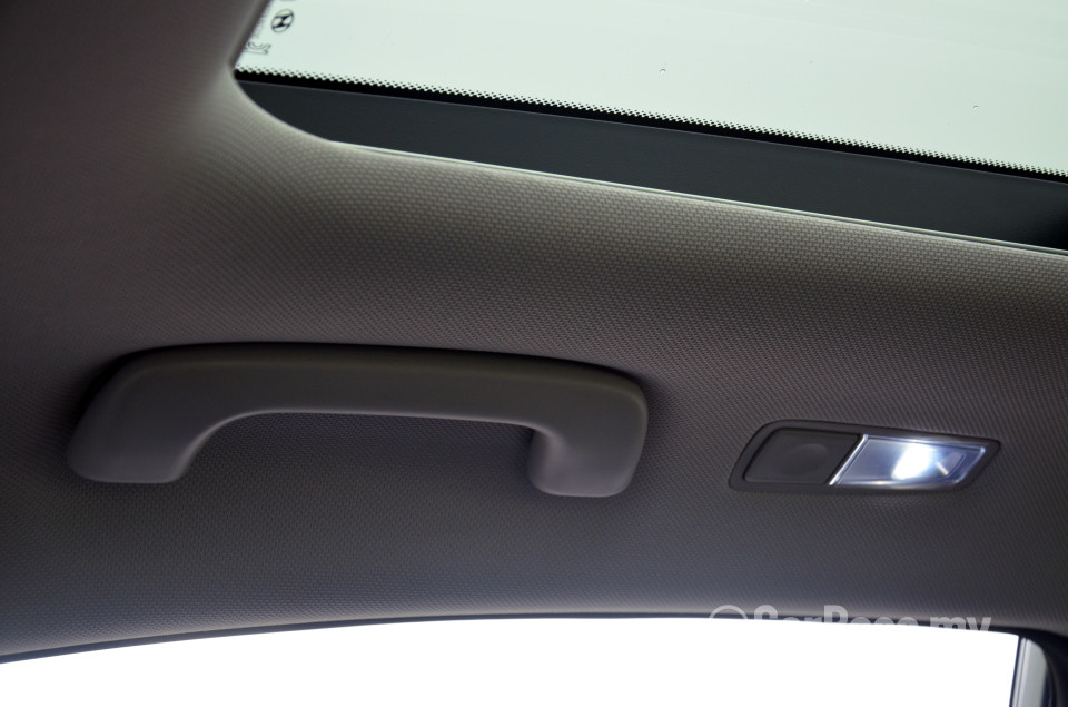 Hyundai Sonata LF (2014) Interior