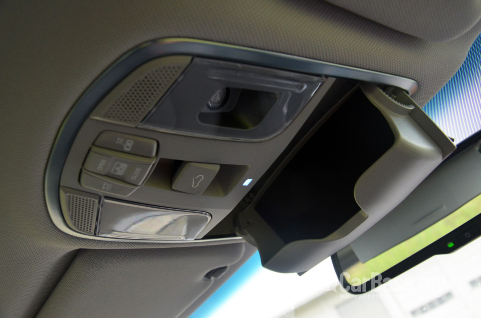 Hyundai Sonata LF (2014) Interior
