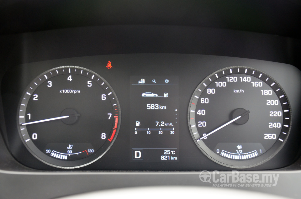 Hyundai Sonata LF (2014) Interior