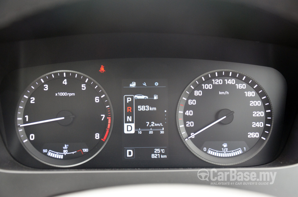 Hyundai Sonata LF (2014) Interior