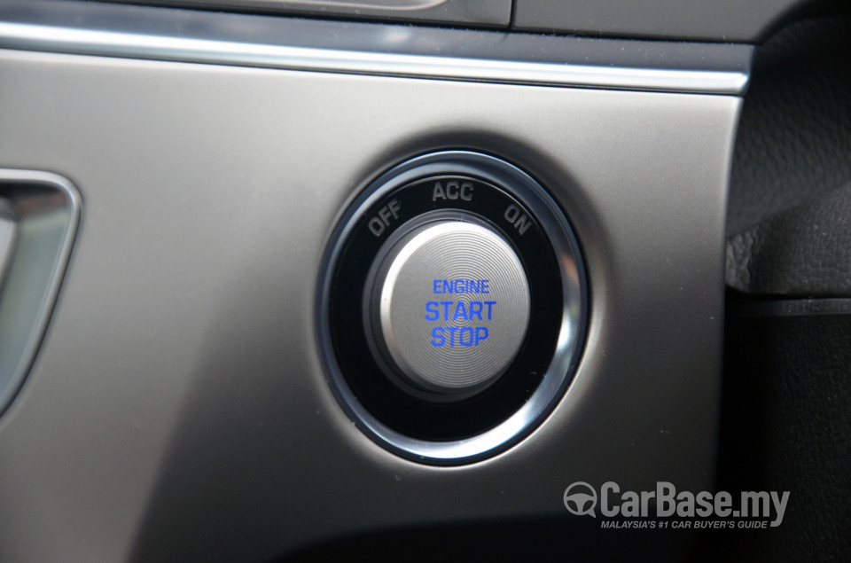 Hyundai Sonata LF (2014) Interior