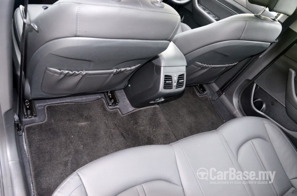 Hyundai Sonata LF (2014) Interior