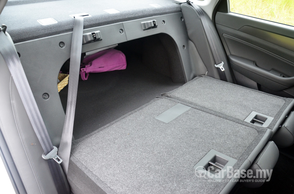 Hyundai Sonata LF (2014) Interior