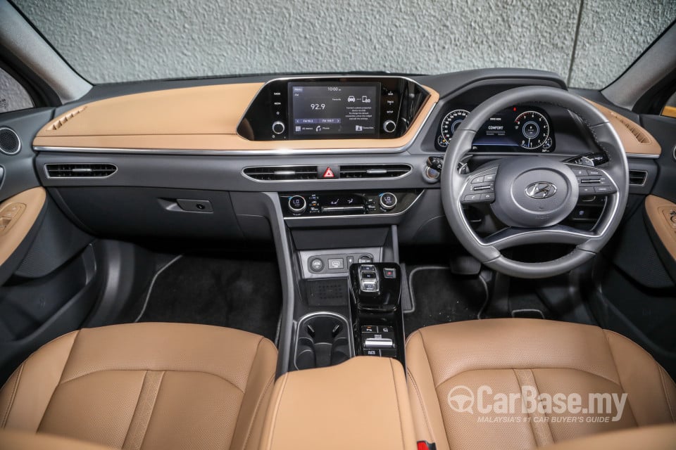 Hyundai Sonata DN8 (2020) Interior