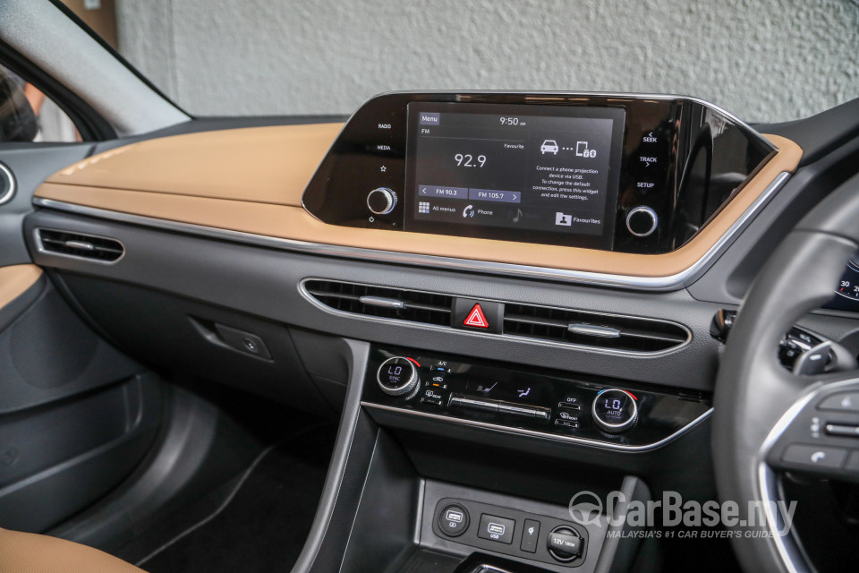 Hyundai Sonata DN8 (2020) Interior