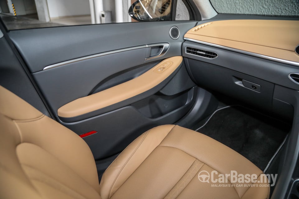 Hyundai Sonata DN8 (2020) Interior