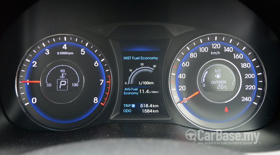 Hyundai i40 Sedan VF (2013) Interior