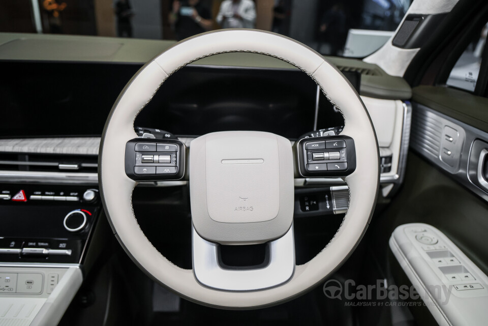Hyundai Santa Fe MX5 (2025) Interior