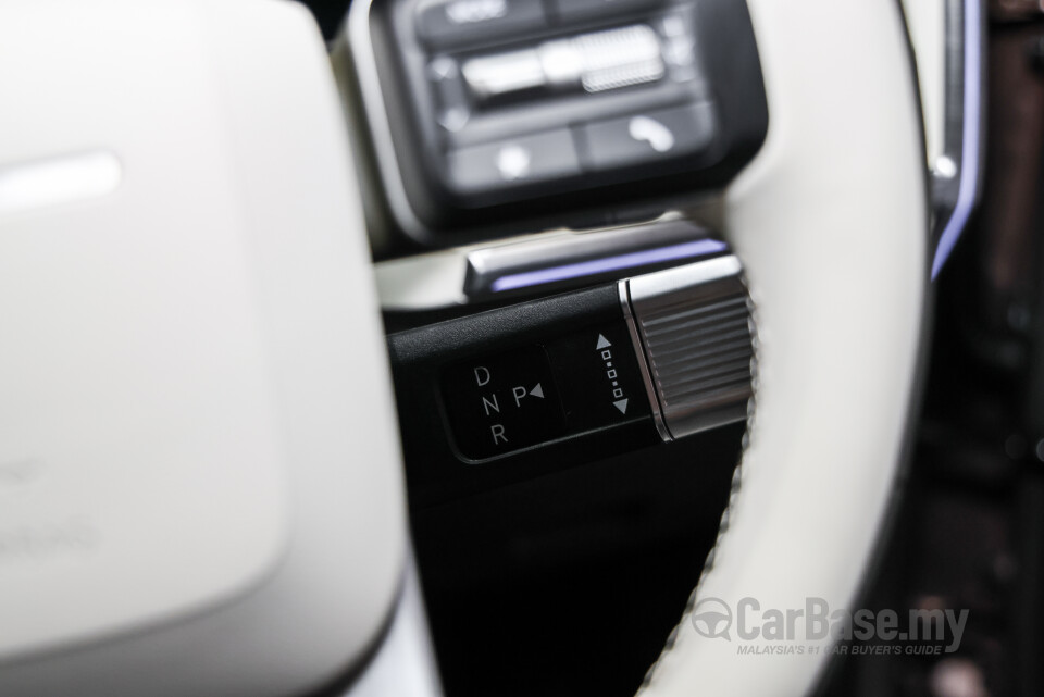 Hyundai Santa Fe MX5 (2025) Interior