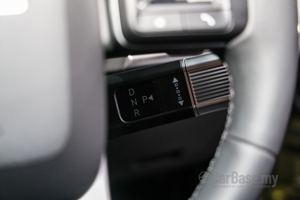 Hyundai Santa Fe MX5 (2025) Interior