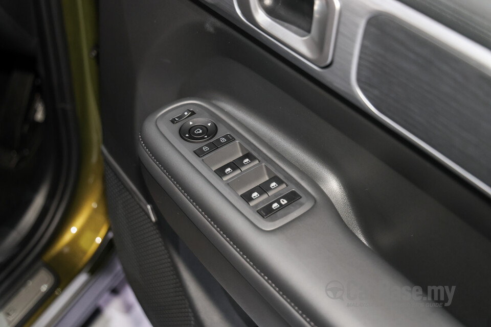 Hyundai Santa Fe MX5 (2025) Interior
