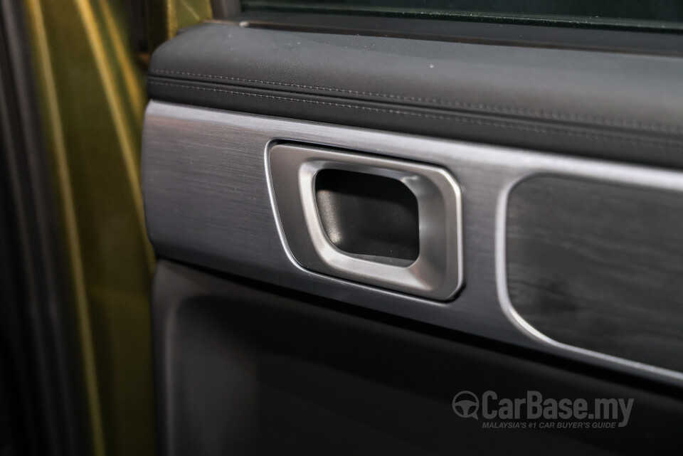Hyundai Santa Fe MX5 (2025) Interior
