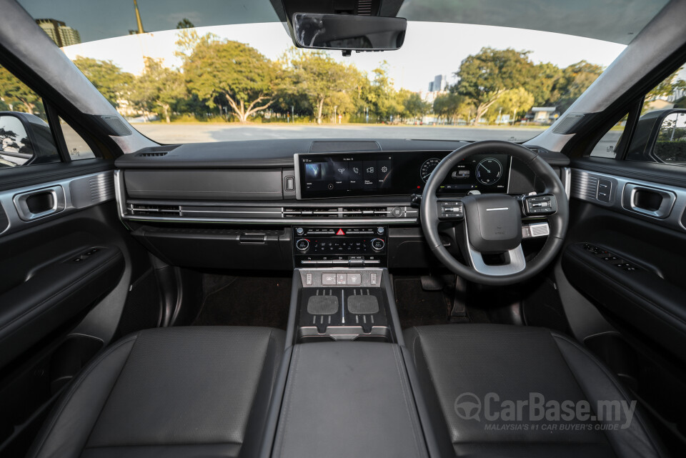 Hyundai Santa Fe MX5 (2025) Interior