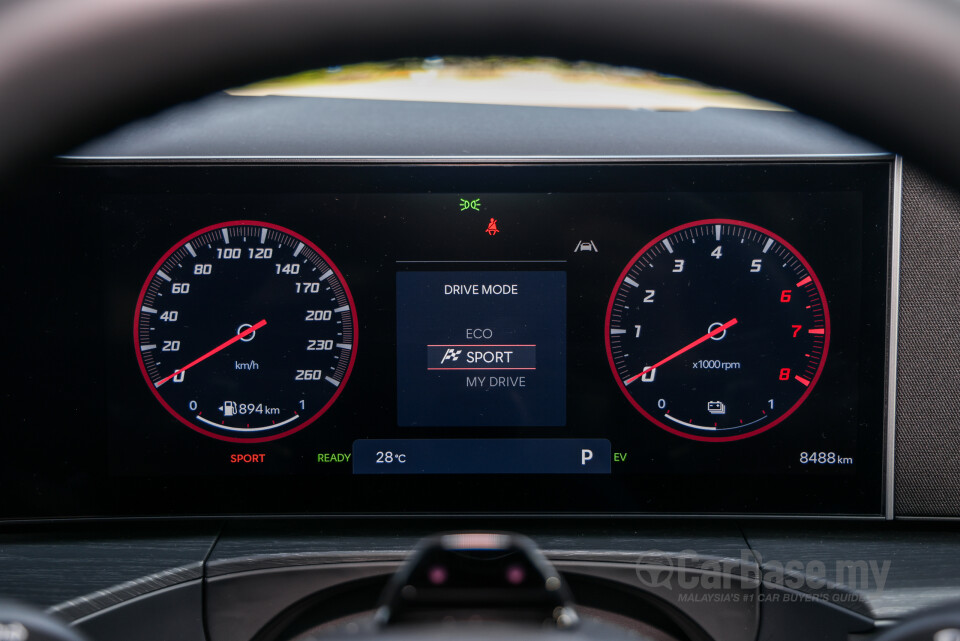 Hyundai Santa Fe MX5 (2025) Interior
