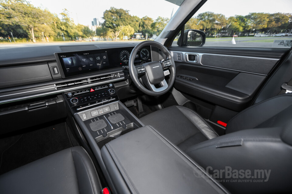 Hyundai Santa Fe MX5 (2025) Interior
