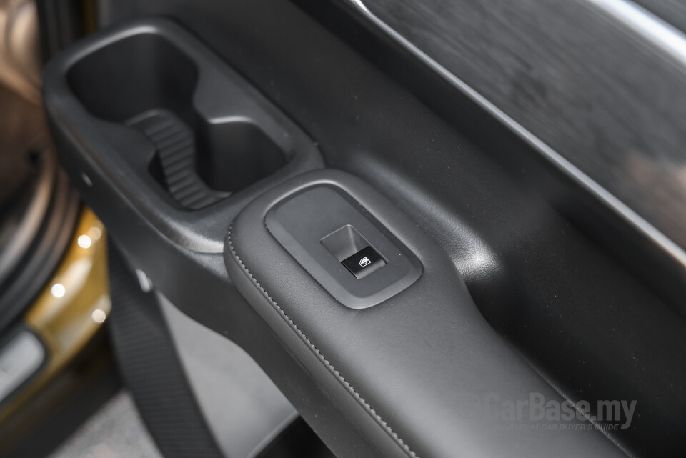 Hyundai Santa Fe MX5 (2025) Interior