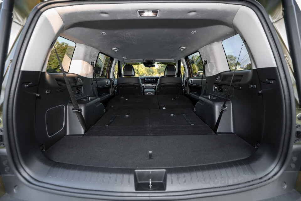 Hyundai Santa Fe MX5 (2025) Interior