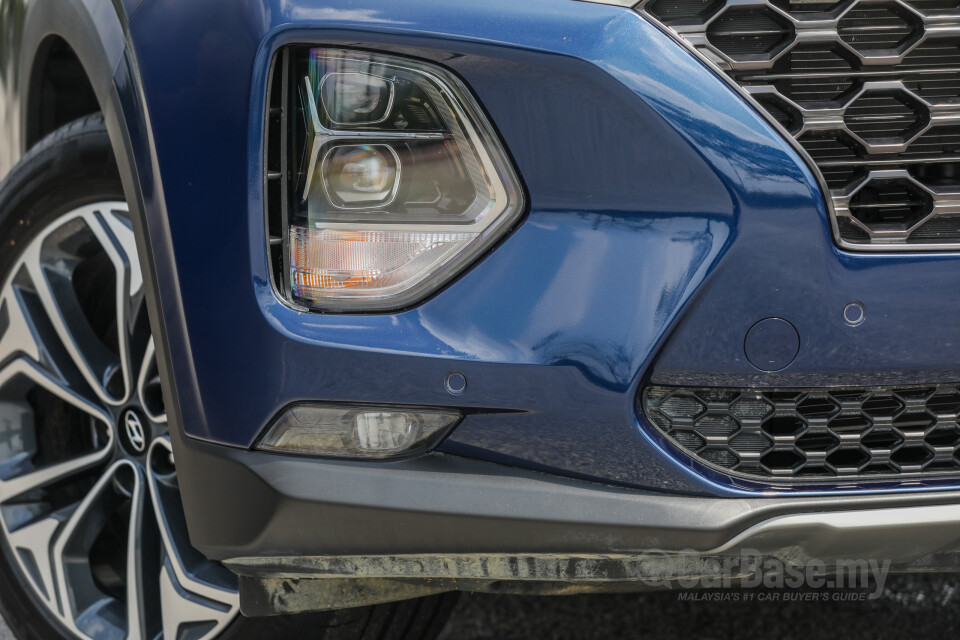 Mitsubishi Outlander RE Facelift (2016) Exterior