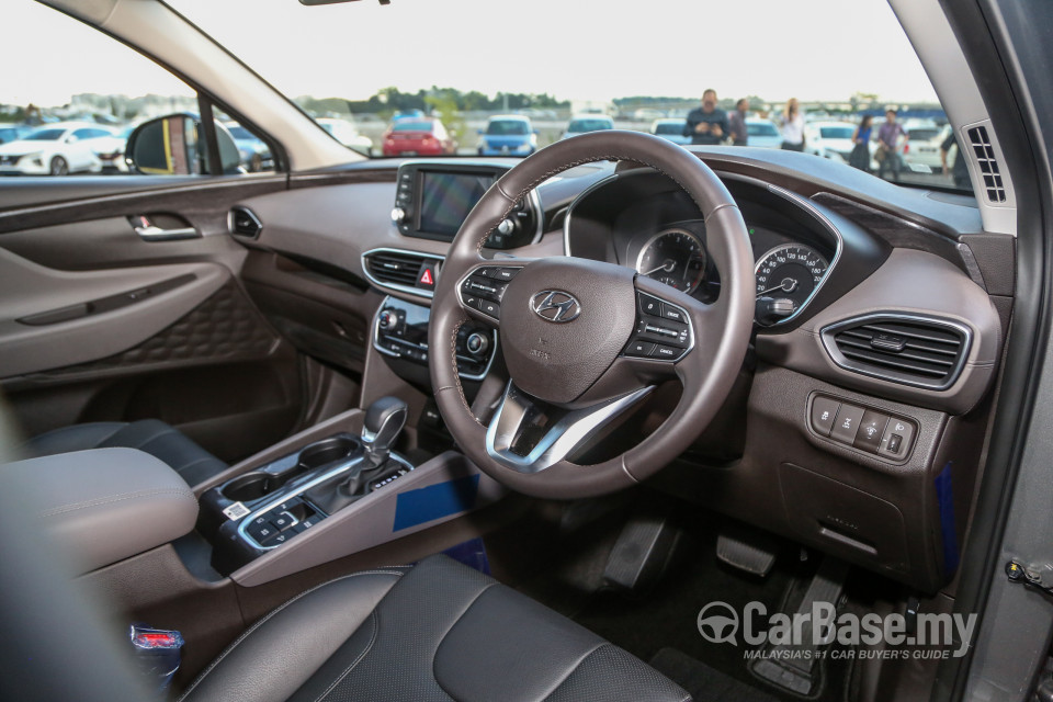 Hyundai Santa Fe TM (2019) Interior
