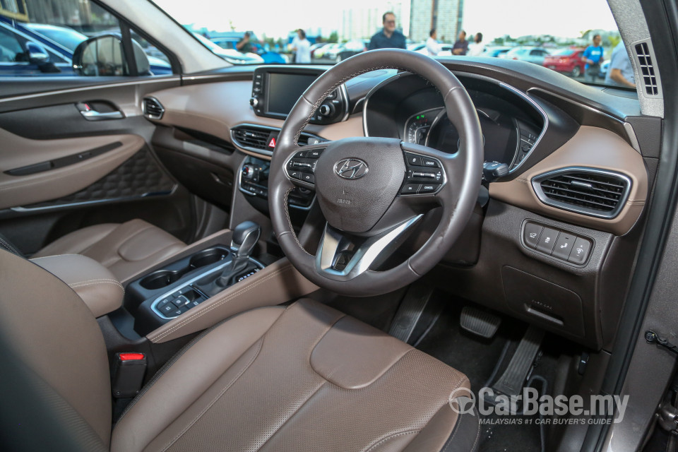 Hyundai Santa Fe TM (2019) Interior