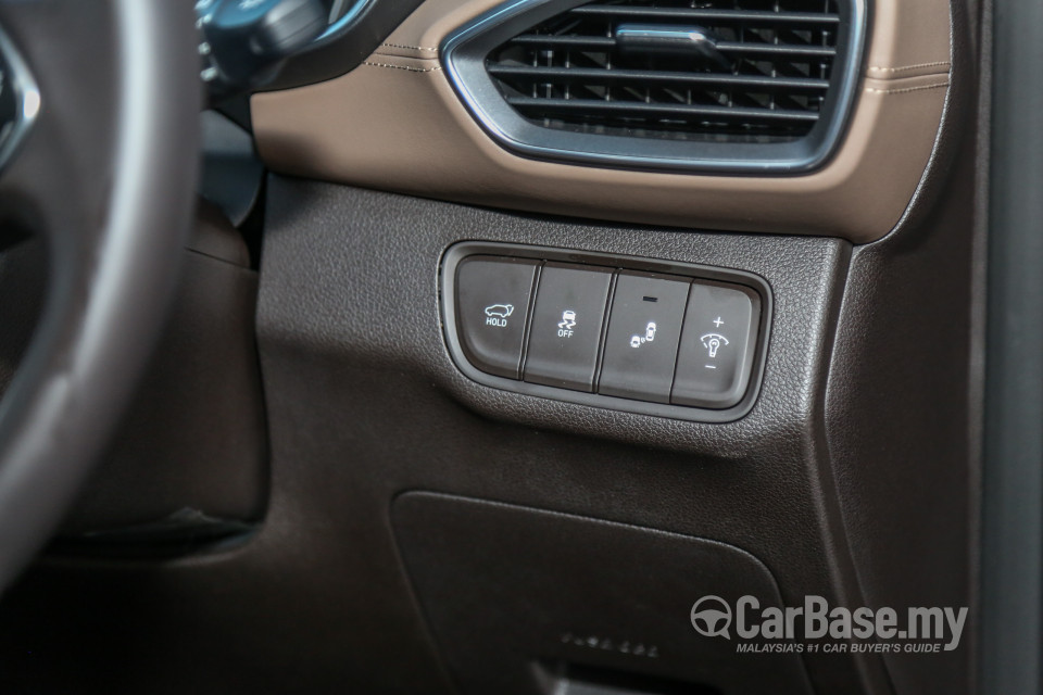 Hyundai Santa Fe TM (2019) Interior