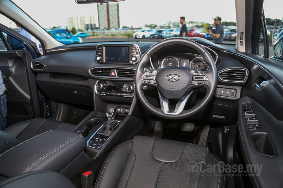 Perodua Bezza D42L (2020) Interior