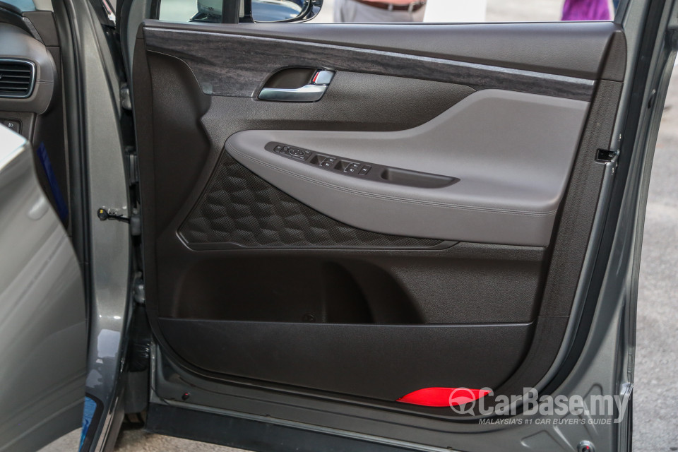 Hyundai Santa Fe TM (2019) Interior