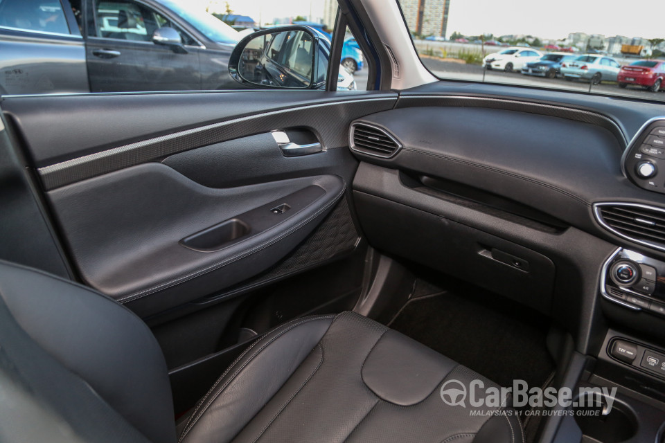 Hyundai Santa Fe TM (2019) Interior