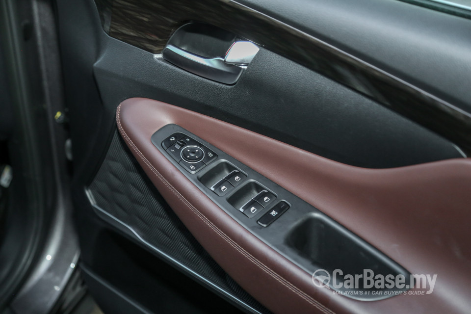 Hyundai Santa Fe TM (2019) Interior