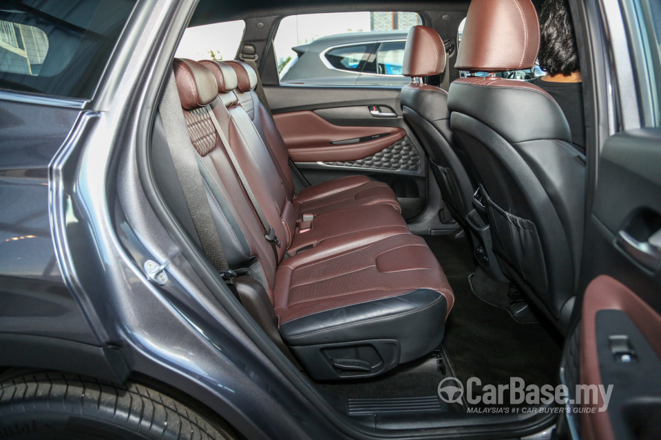 Hyundai Santa Fe TM (2019) Interior
