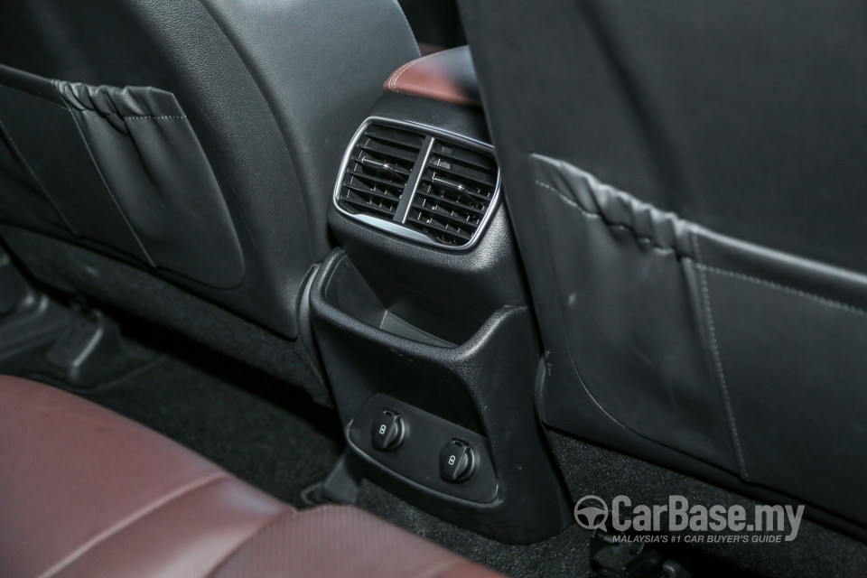 Hyundai Santa Fe TM (2019) Interior