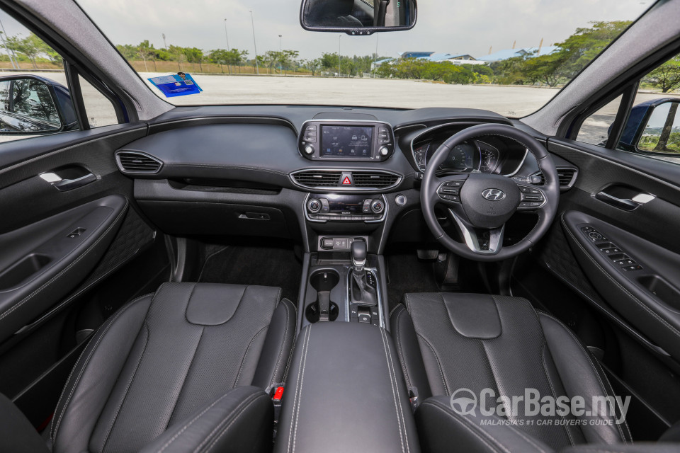 Hyundai Santa Fe TM (2019) Interior