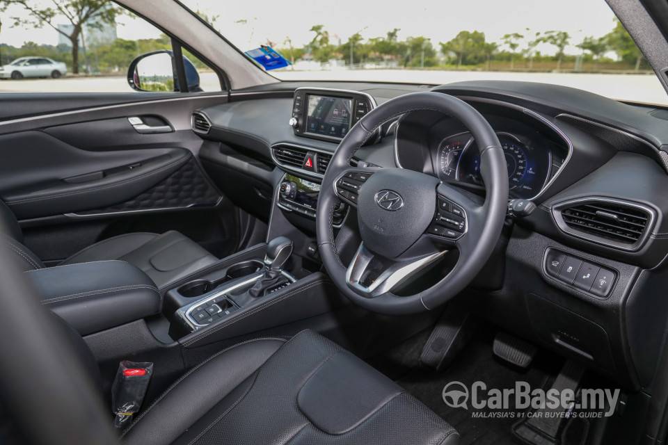 Hyundai Santa Fe TM (2019) Interior